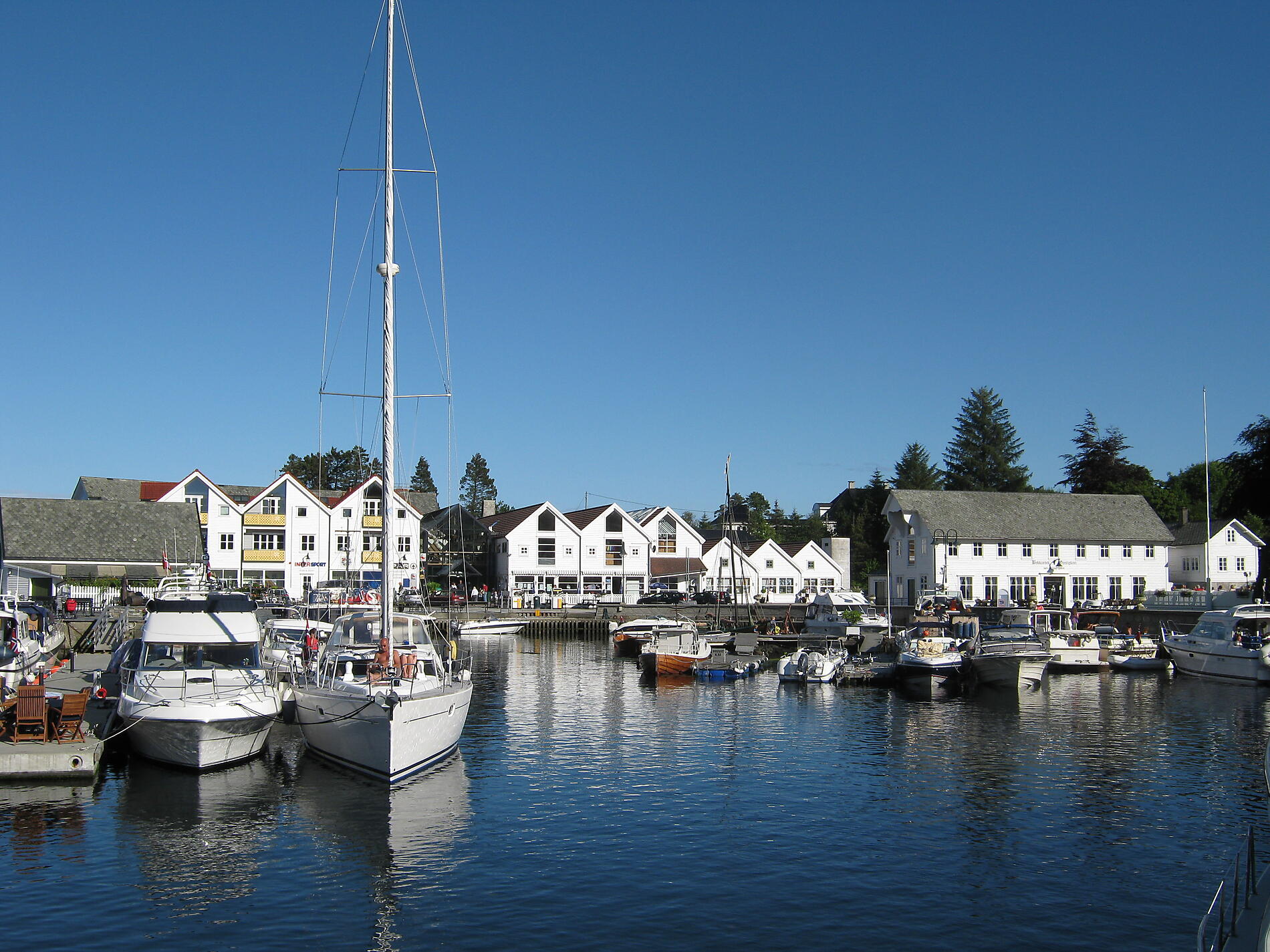 Bekkjarvik_havn.jpg