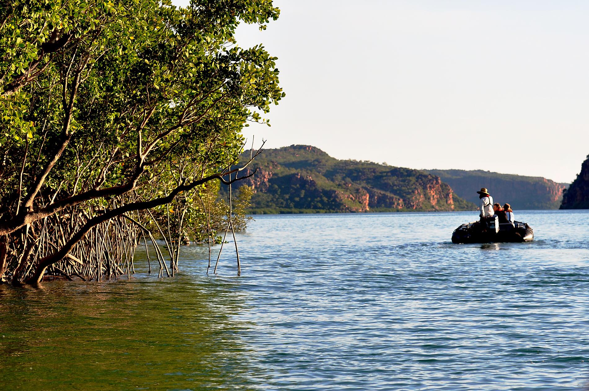PONANT ©Michael Corbett . Kimberley Hunter River 1 (2).jpg