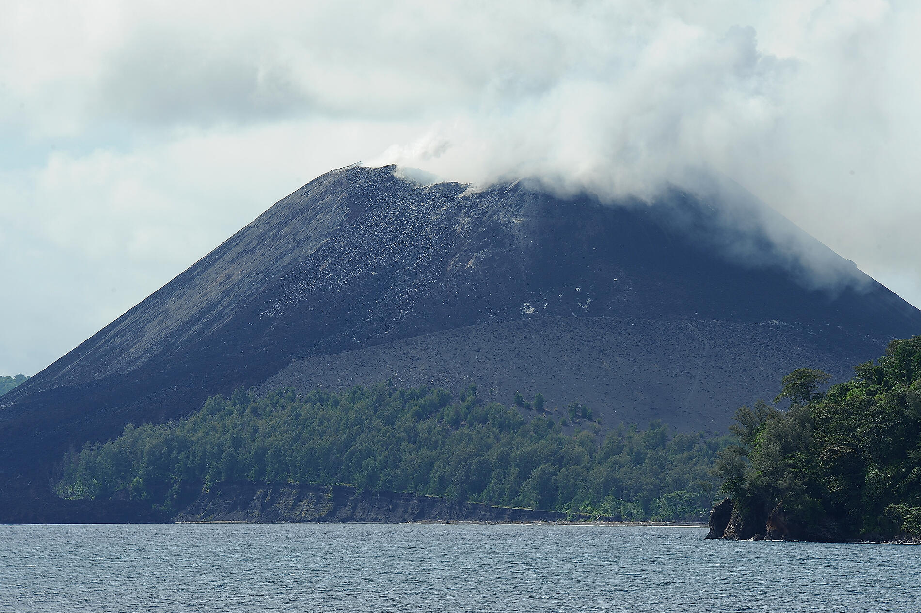 No-640_S101213_Krakatoa©StudioPONANT-Nathalie Michel.JPG