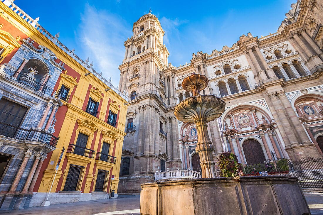 DÉJEUNER ET VISITE À PIED DE MALAGA