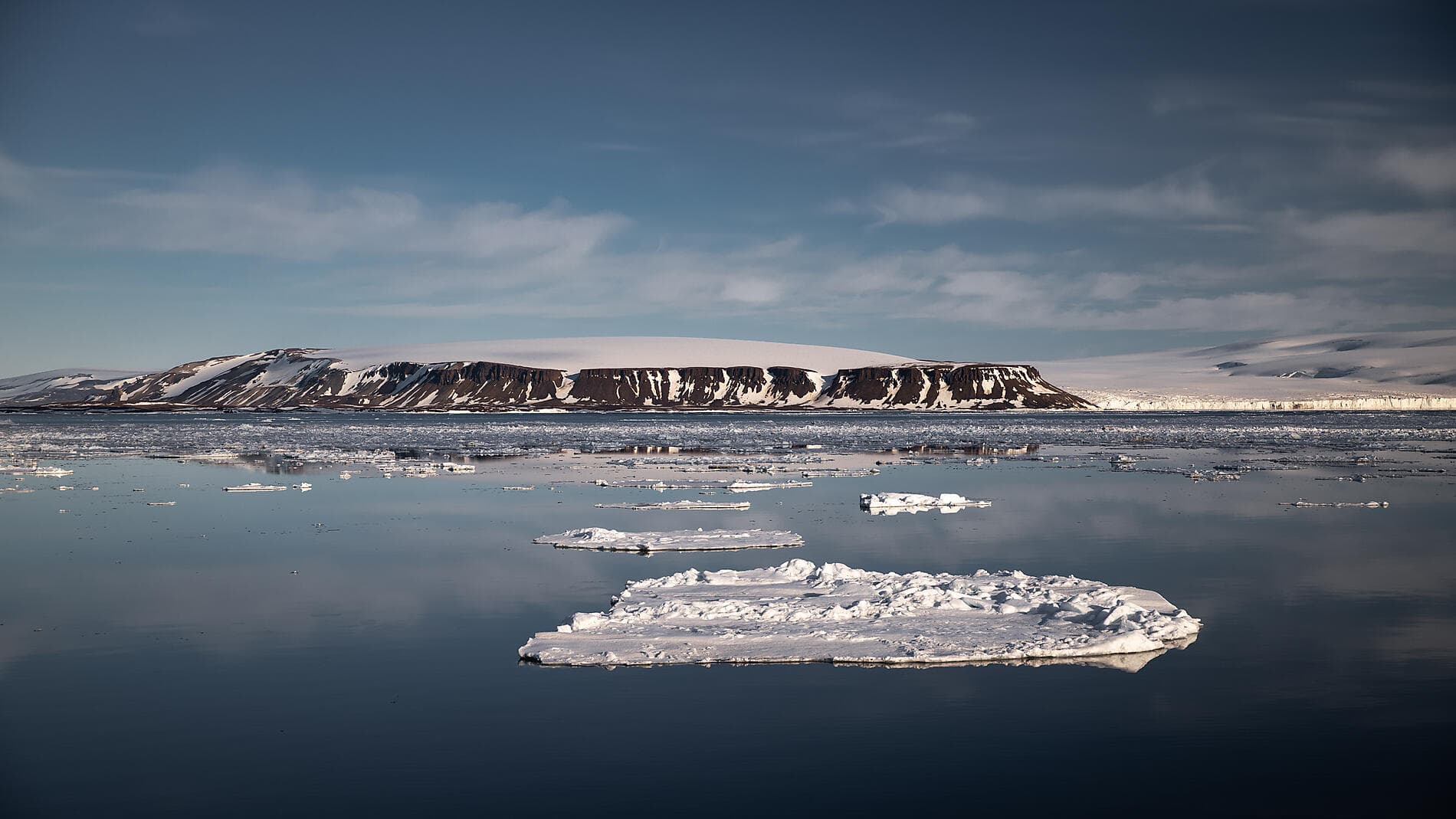 Transarctique, la quête des deux pôles Nord ©morgane_Monneret/StudioPONANT