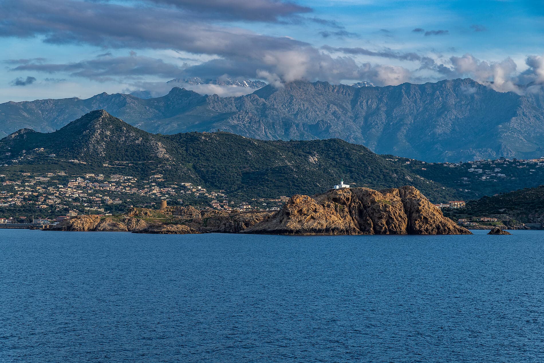 Île de Beauté, rivages italiens et Malte 