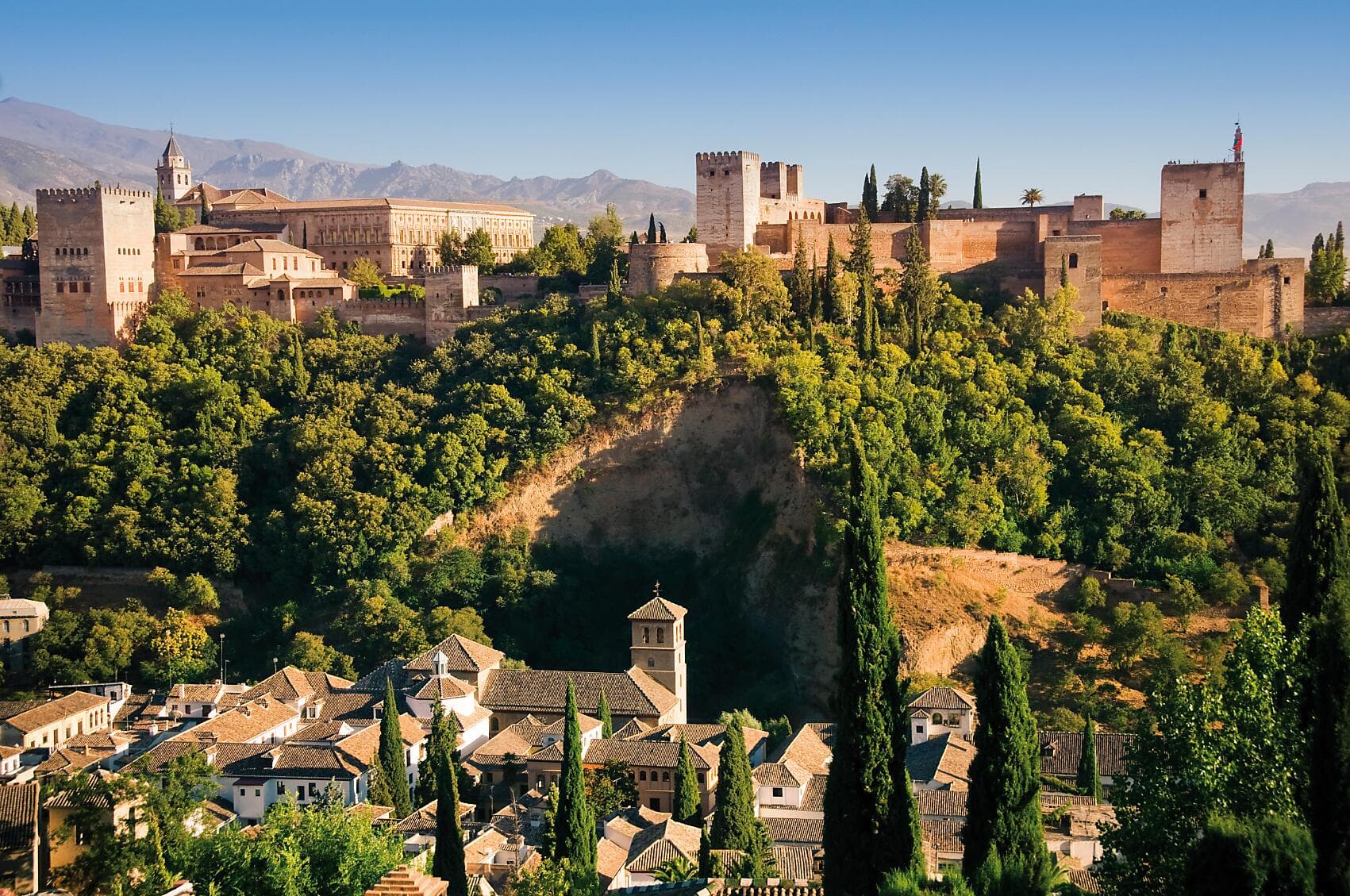 Joyaux insulaires et rivages ibériques 
