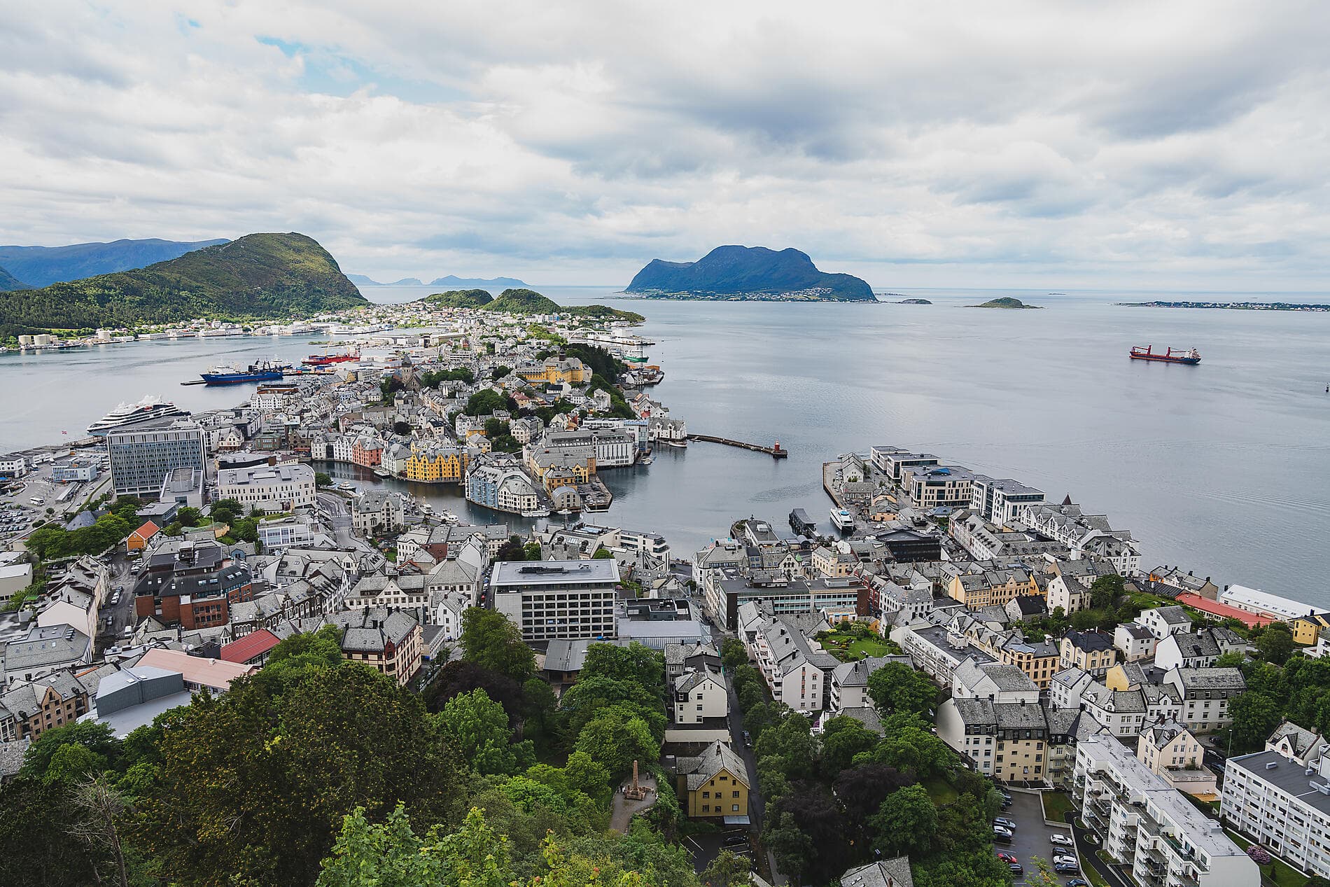 Cités scandinaves et fjords norvégiens