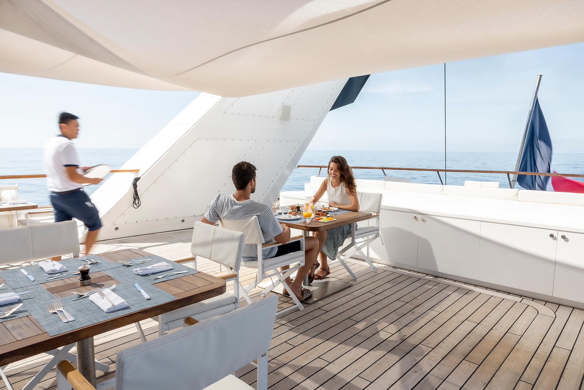 Les Cyclades, dans le sillage du Ponant 