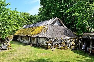Ferme traditionnelle, spectacle folklorique et visite de Kuressaare