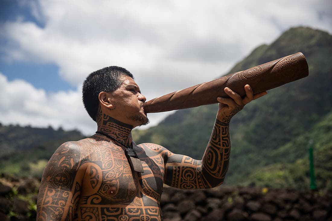 ÎLES MARQUISES, DÉCOUVERTE ET RENCONTRE EN 'TERRE DES HOMMES' (7 NUITS)